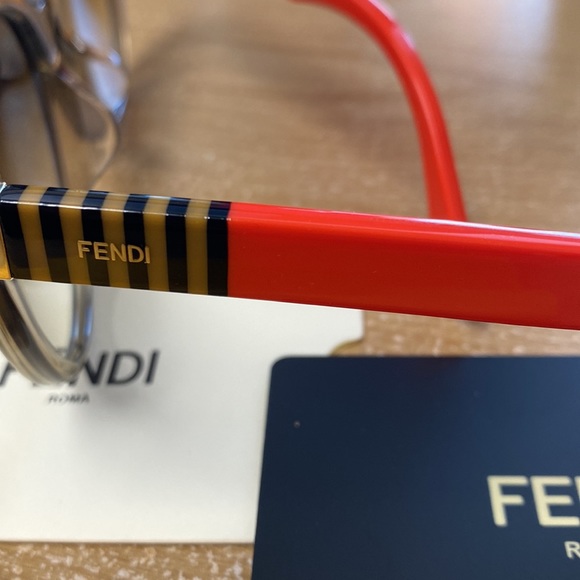 Authentic Fendi Sunglasses - Picture 2 of 9